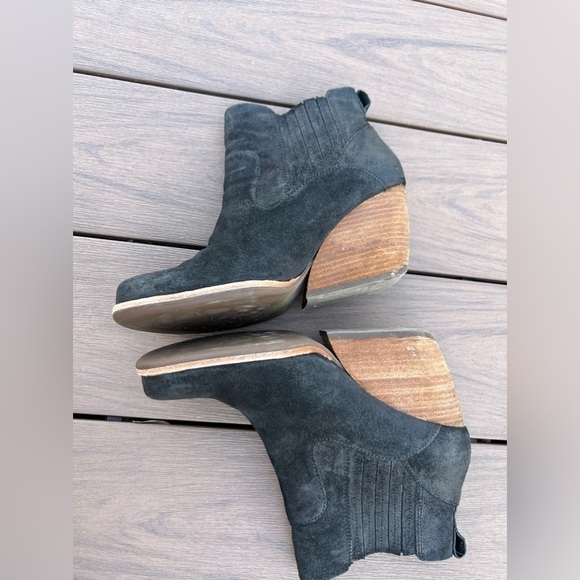 Kork-Ease women’s black suede leather round toe chunky heel wedge boots size 7.5 - Picture 8 of 12